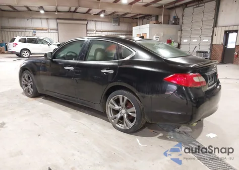 2011 Infiniti M56X z USA, uszkodzony, nr VIN JN1AY1AR1BM570247